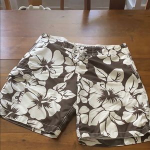 Men’s Old Navy board shorts in size Large.